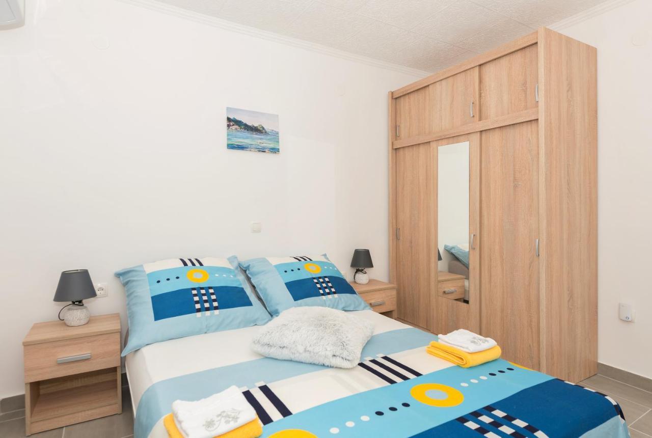 מאקרסקה Apartments Calla מראה חיצוני תמונה