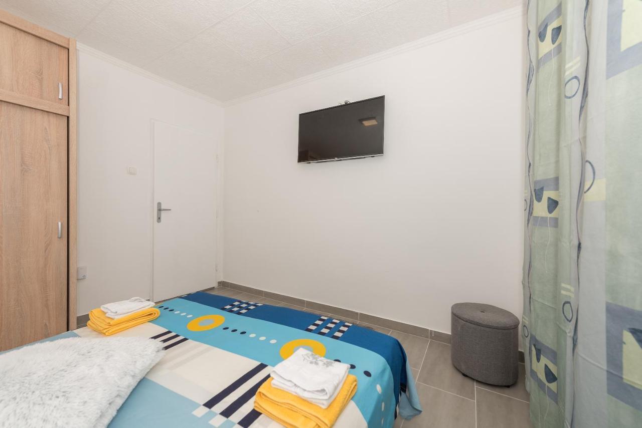 מאקרסקה Apartments Calla מראה חיצוני תמונה