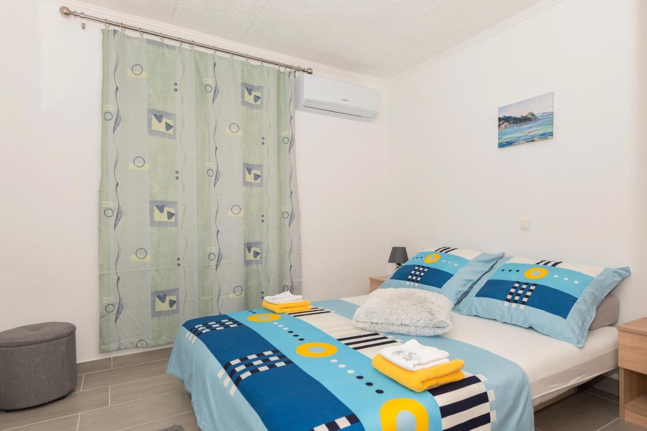 מאקרסקה Apartments Calla מראה חיצוני תמונה